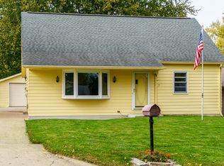 2616 Schaeffer Dr SW, Cedar Rapids, IA 52404