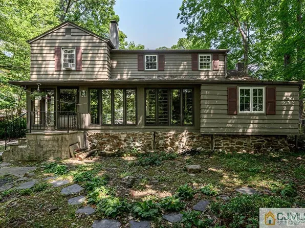 48 Forest Ter, Wayne, NJ 07470