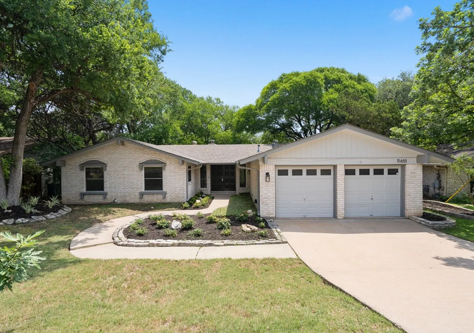 11651 River Oaks Trl, Austin, Texas 78753 — Photo 3