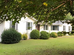 2114 Chestnut Dr, Corinth, MS 38834