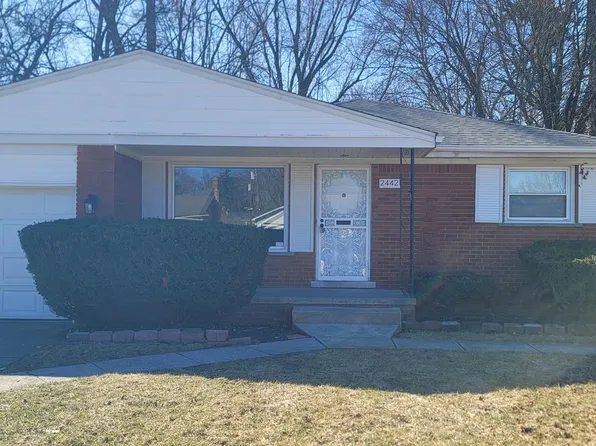 24421 Pembroke Ave, Detroit, MI 48219
