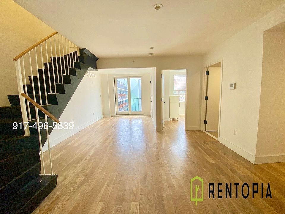 1st image of 10 Lexington Ave APT 4O