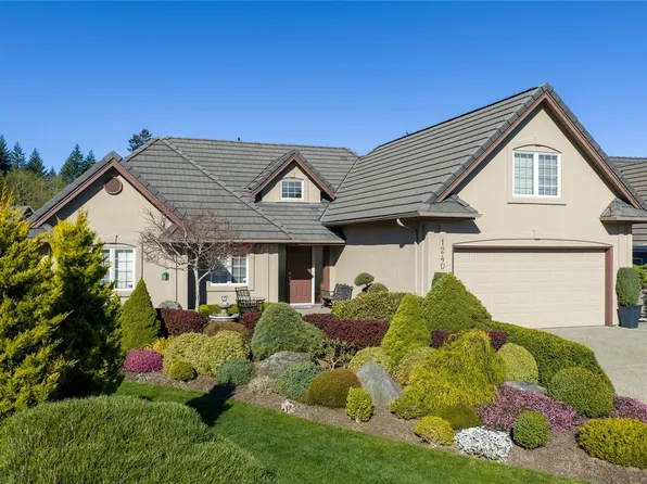 1240 Prestwick Pl, Nanaimo, BC V9P 2W2
