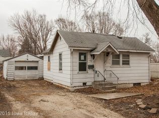 504 E Salem Ave, Indianola, IA 50125