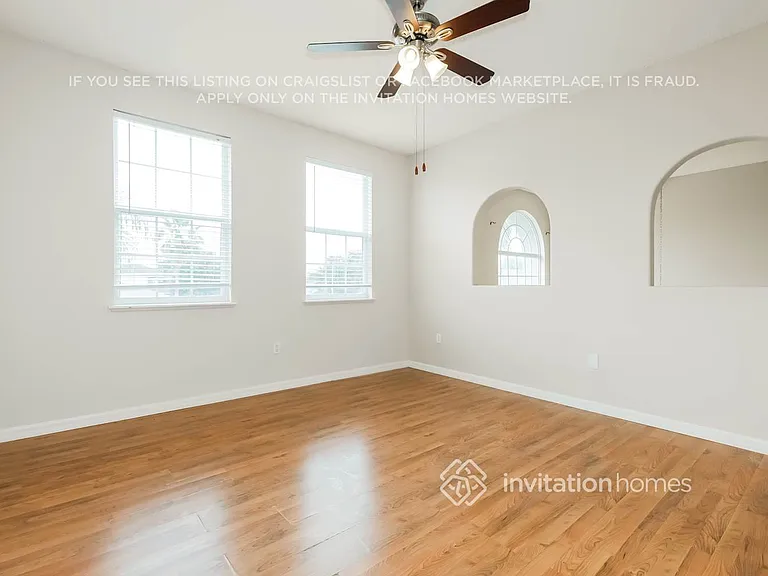 31602 Loch Aline Dr — Photo 15