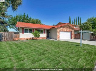 956 Roxanne St, Livermore, CA 94550