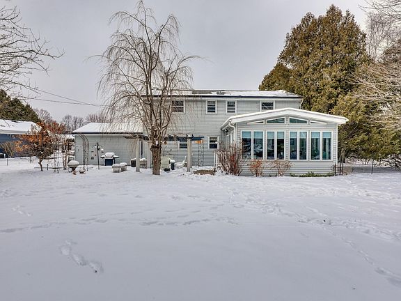 2nd image of 1189 Bobolink Ln