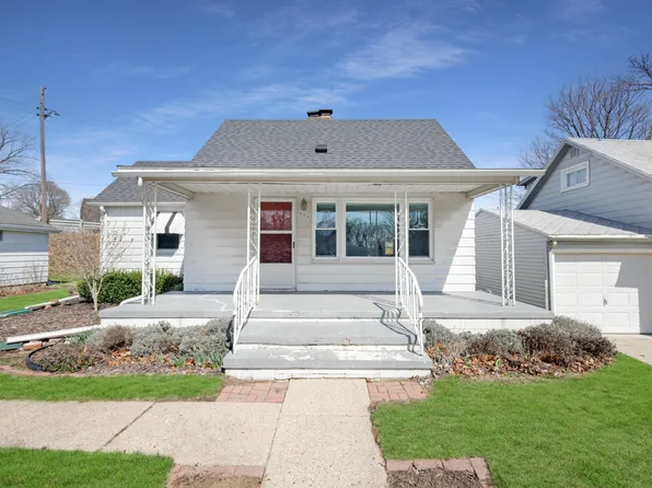 305 Dunham Ave, Saint Joseph, MI 49085