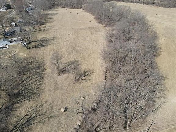 4th image of N 86th St
