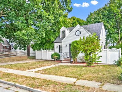 124 Frederick Avenue, Roosevelt, NY, 11575