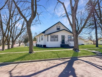 651 Bell Ave, Westbrook, MN, 56183