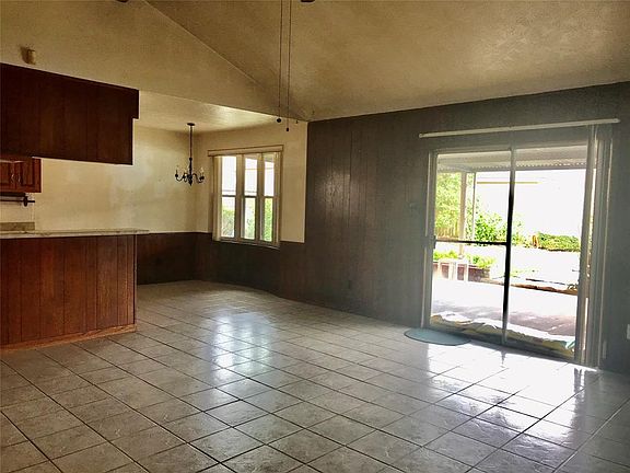 2nd image of 11123 Sagewillow Ln