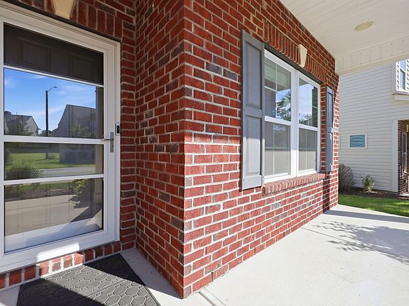 4th image of 837 Ember Dr