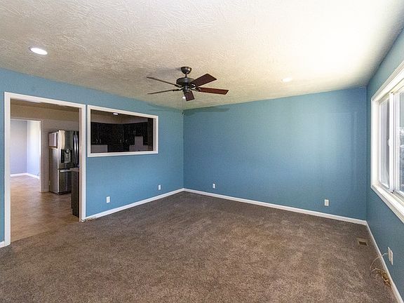 4th image of 1701 N Sherman Ave