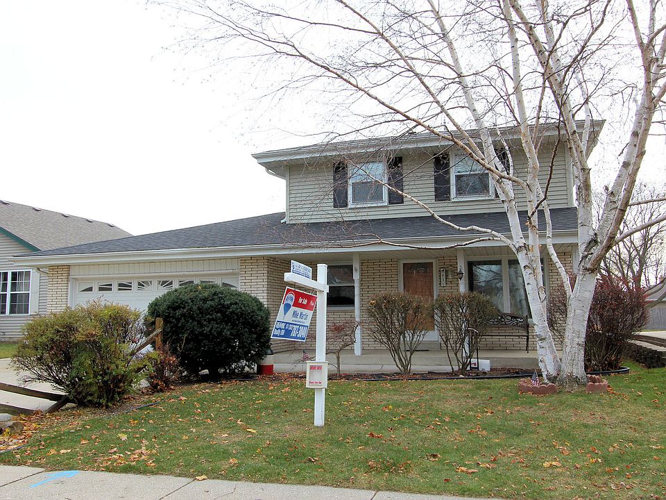 1st image of 641 E Cudahy Ave