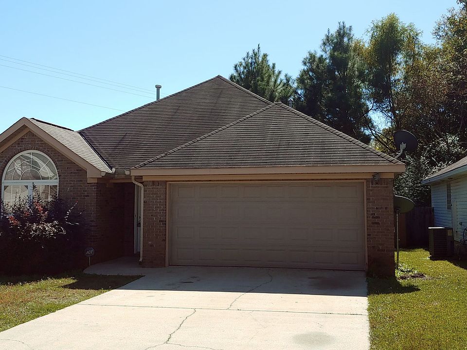 1st image of 5017 Smithfield Cir