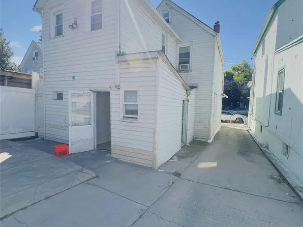 111-83 43rd Ave, Corona, NY 11368