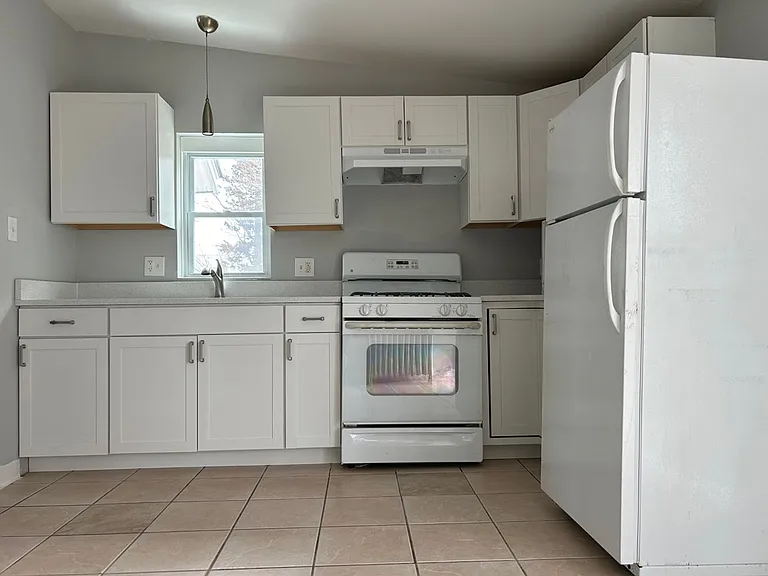 123 Walnut Ave — Photo 10
