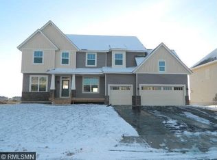 9580 Dunes Ln, Cottage Grove, MN 55016
