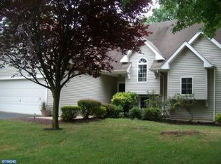 52 General Maxwell Ct, Newark, DE 19702