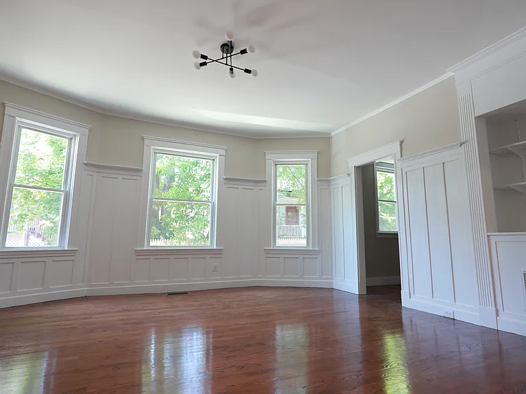 37 George St #37 — Photo 1