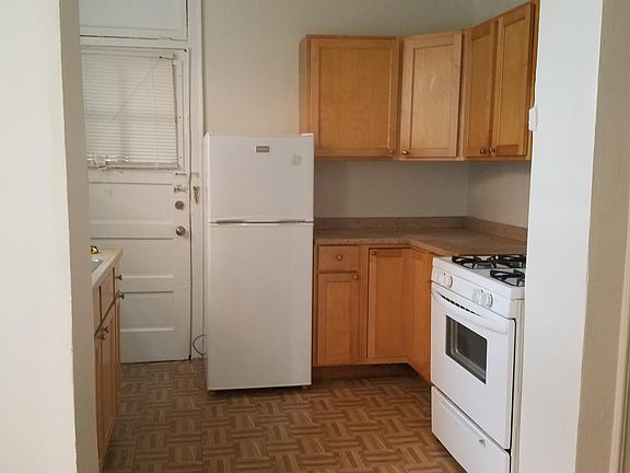 5th image of 4922 W Cuyler Ave #3N