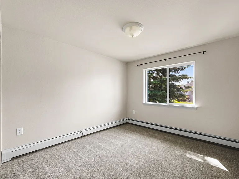 1110 22nd Ave #A — Photo 15