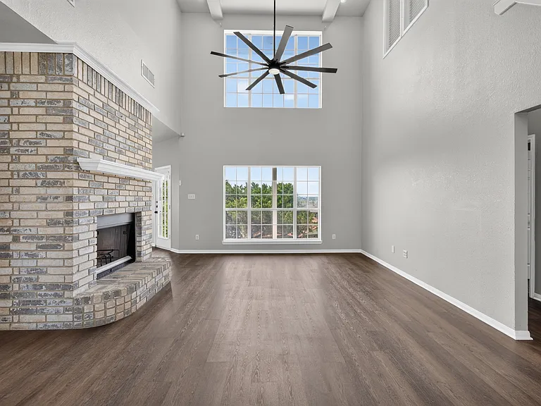1810 Mesa Oaks Cir — Photo 6