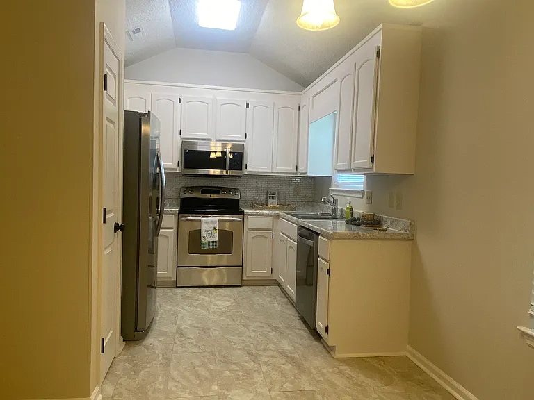 14004 Galveston Cir SW — Photo 14