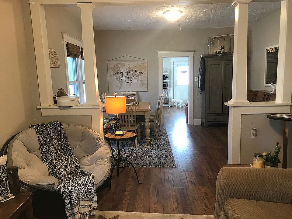 Living-dining open space