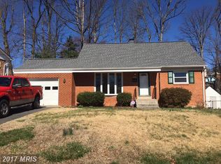 2038 Cumberland Dr, Woodbridge, VA 22191