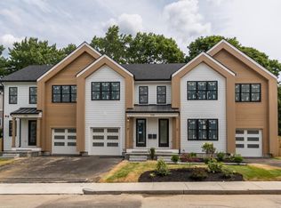 236 Chapel St #2, Newton, MA 02458