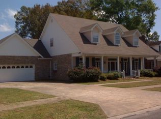 409 Gordon Crockett Dr, Lafayette, LA 70508