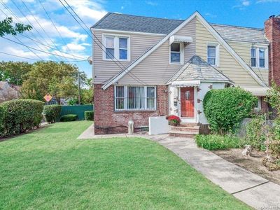 114-70 199th Street, Saint Albans, NY, 11412