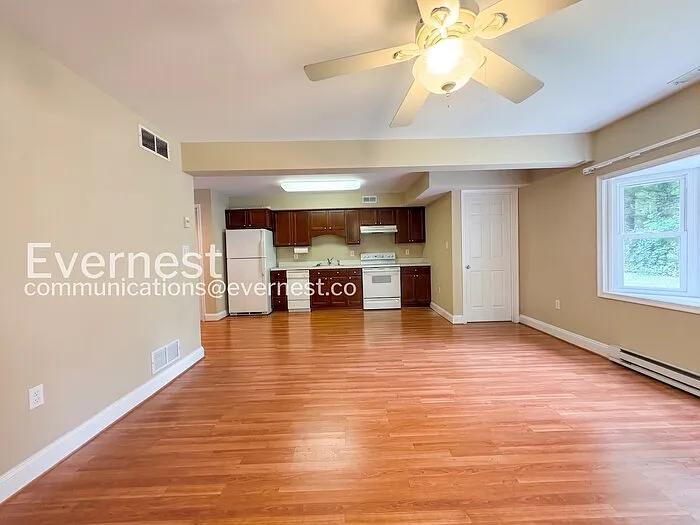 109 Chesapeake Bay Dr — Photo 12