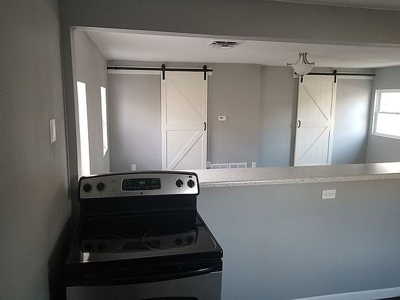 5th image of 212 W 8th St