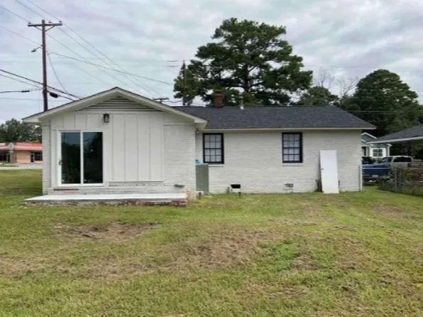 1825 Sunnyside Dr, Cayce, SC 29033