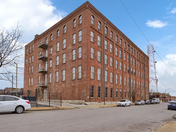 721 N 17th St APT 103, Saint Louis, MO 63103