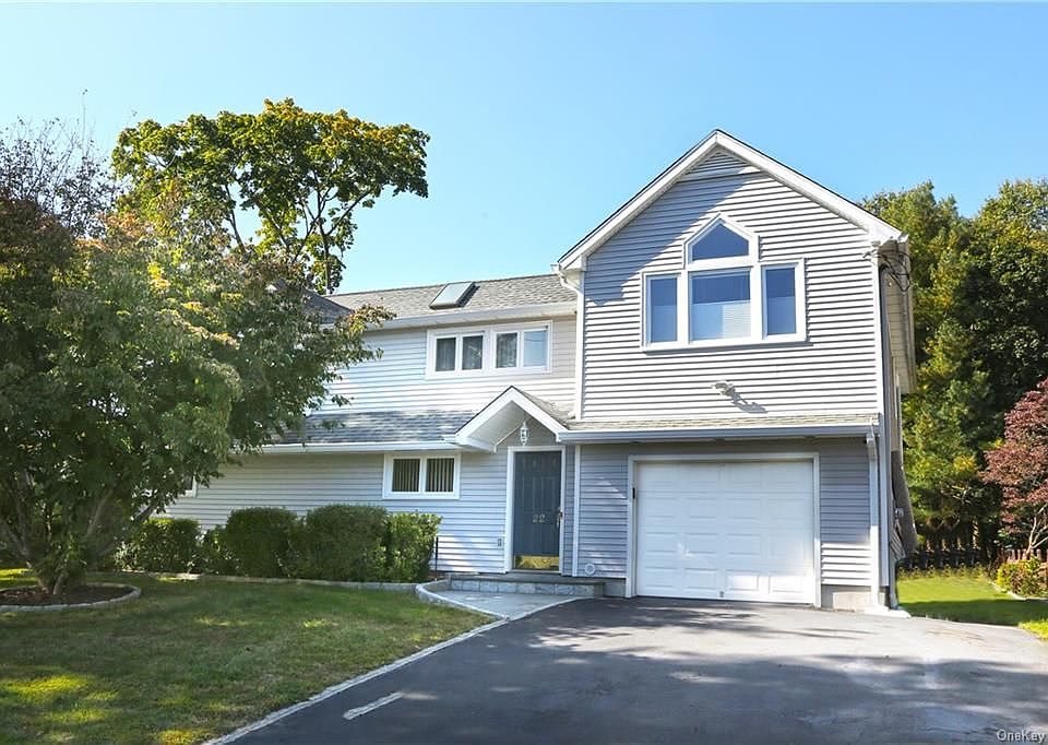 1st image of 22 Jennifer Ln