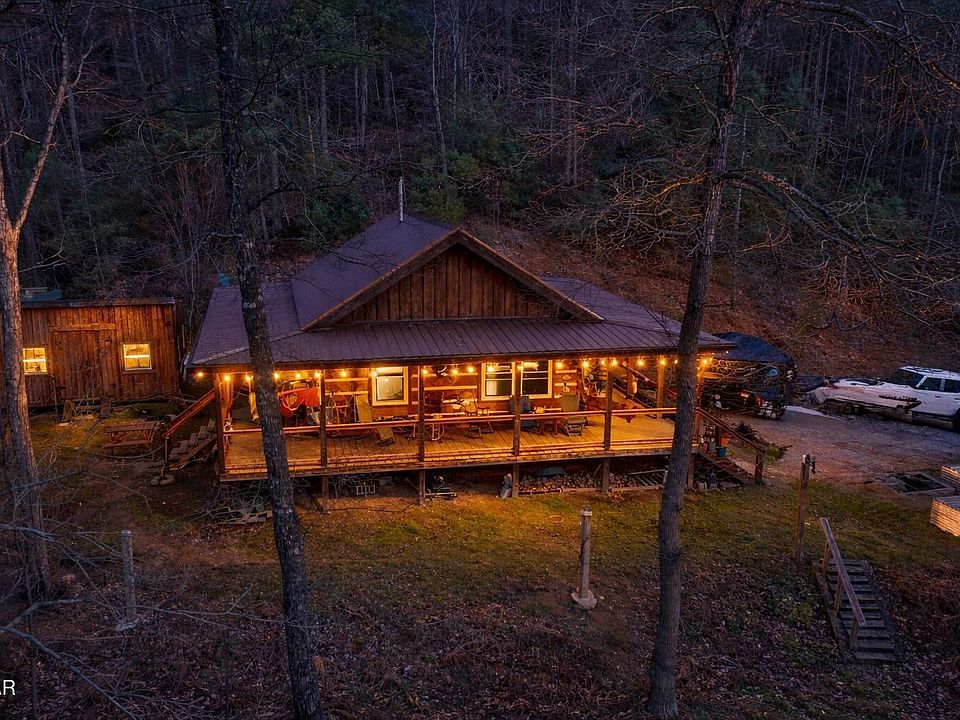 1st image of 132 Sugar Maple Way