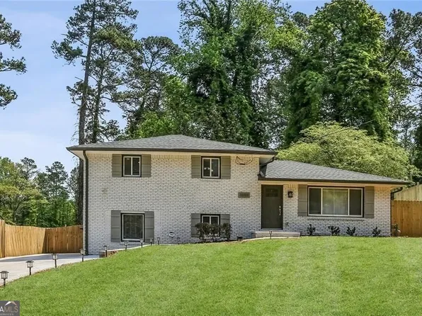 1888 La Mesa Ln, Decatur, GA 30032
