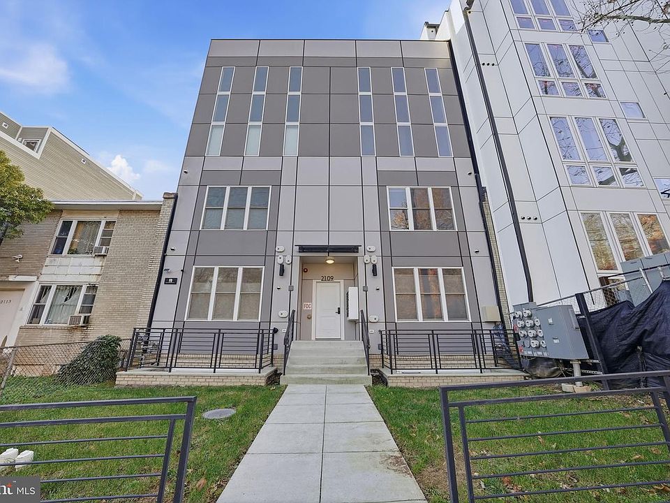 1st image of 2109 M St NE #5