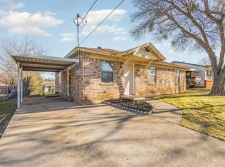 621 Boardwalk Ln, Denton, TX 76205