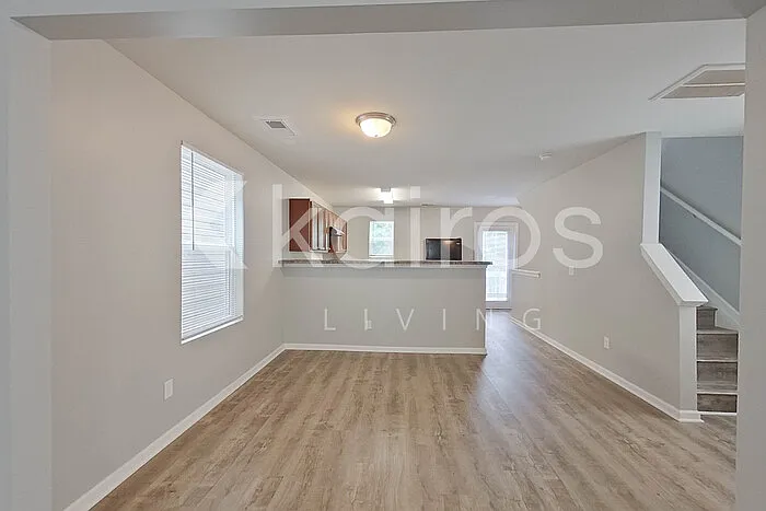 110 Tybo Dr — Photo 6