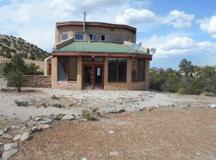 11 Woodland Way, Cerrillos, NM 87010