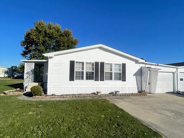 566 Redbud Blvd S, Anderson, IN 46013
