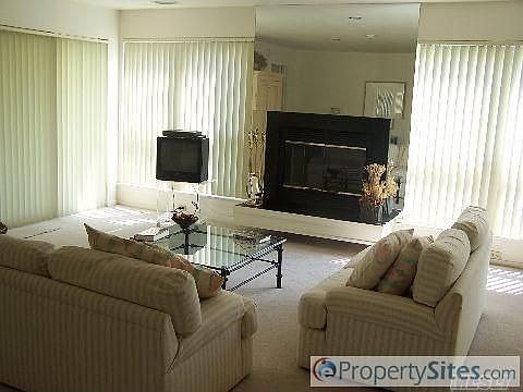2nd image of 24 Lakeview Dr #6