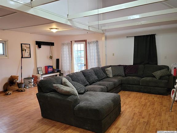 4th image of 357 W Sheridan St