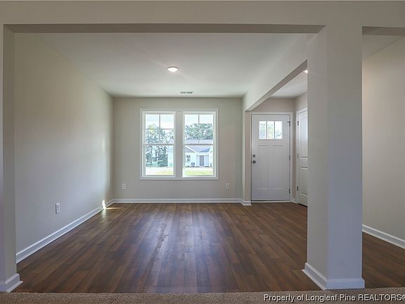 5th image of 51 Dalmation Ln