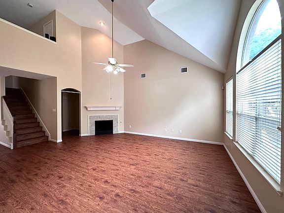 4th image of 817 Green Pond Dr